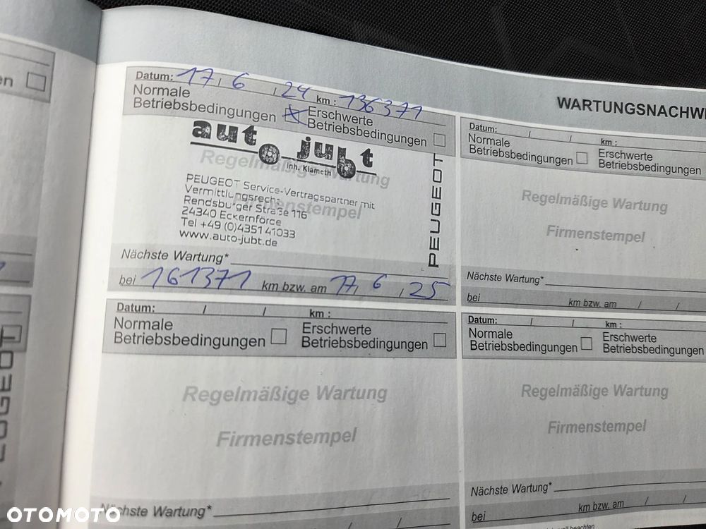 Peugeot 2008 Blue-HDi FAP 100 STOP & START Style - 28