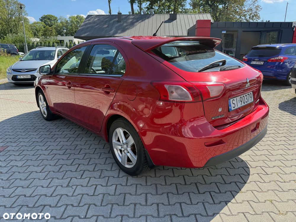 Mitsubishi Lancer 1.5 - 7