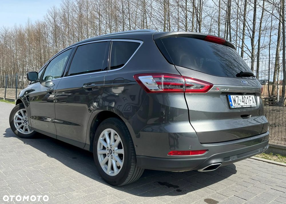 Ford S-Max 2.0 TDCi 4WD Titanium PowerShift - 6