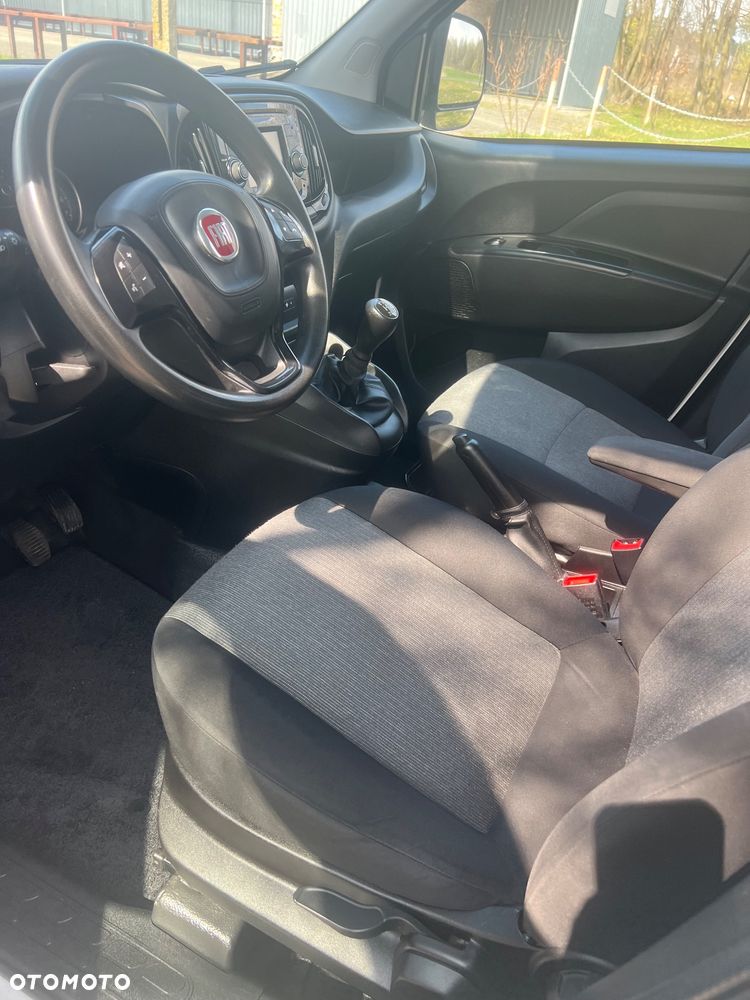 Fiat DOBLO - 19