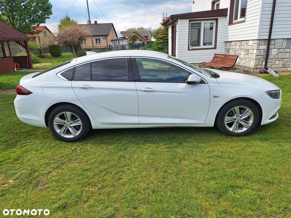 Opel Insignia - 2