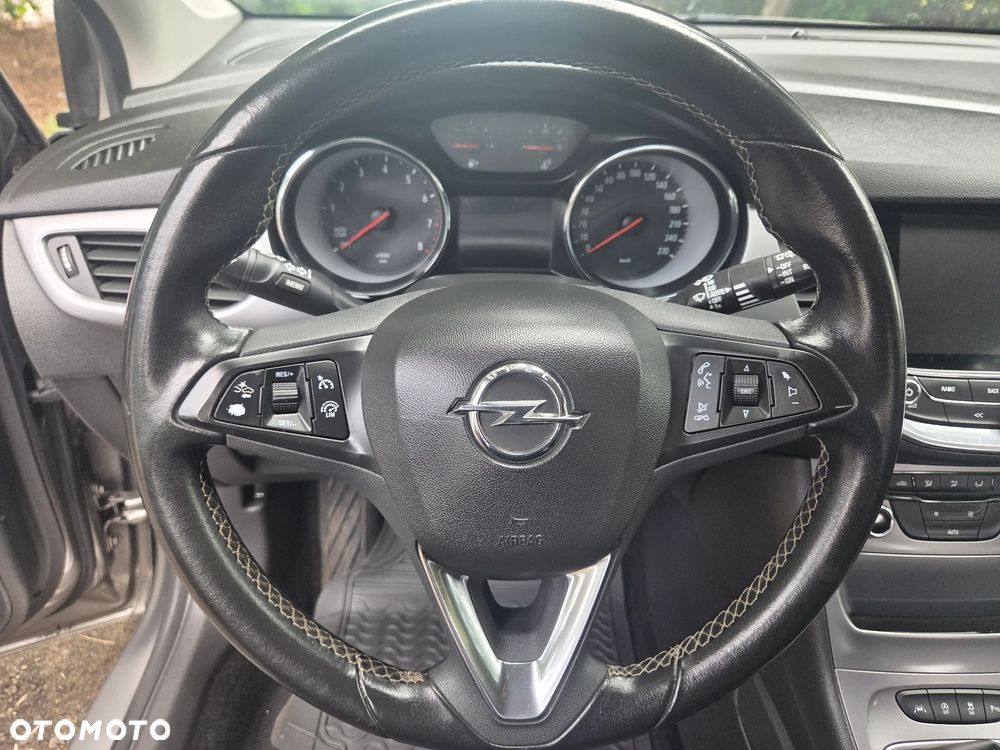 Opel Astra 1.4 Turbo Dynamic - 18