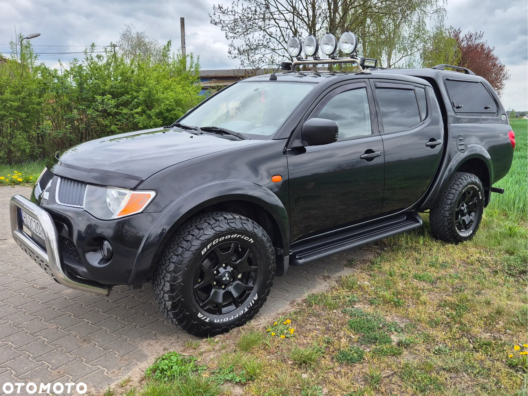 Mitsubishi L200 2.5 DID Intense - 2