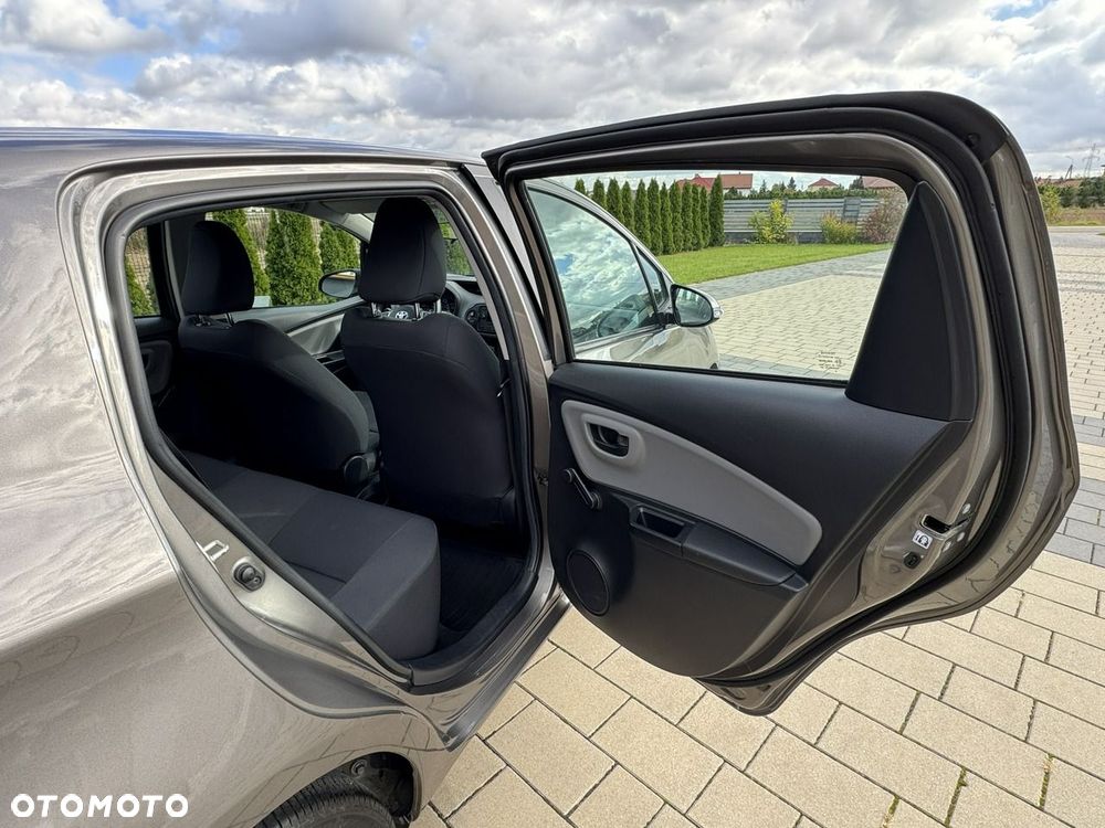 Toyota Yaris 1.0 Active - 29