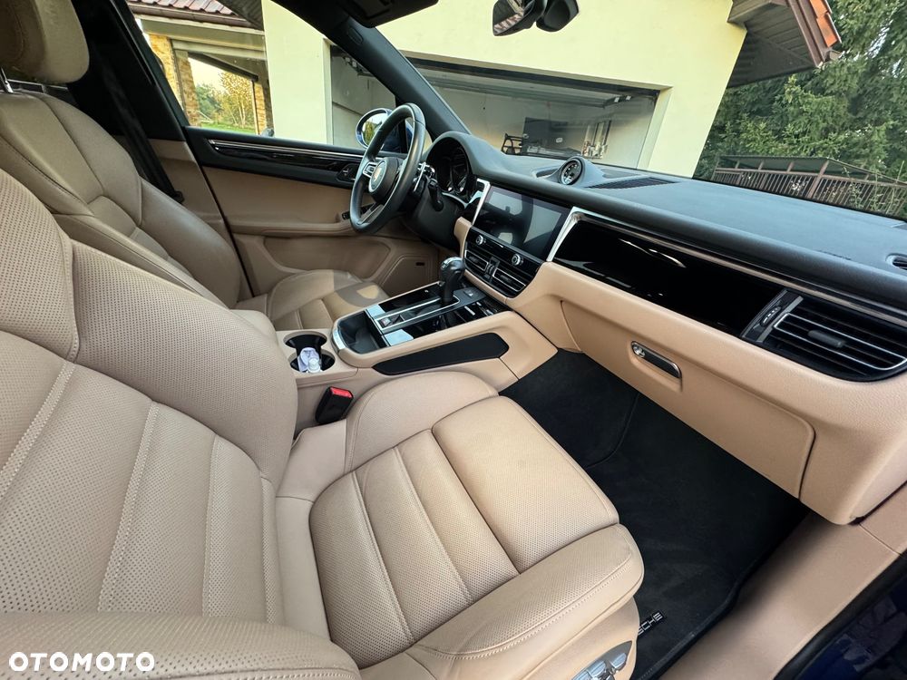 Porsche Macan Standard - 27