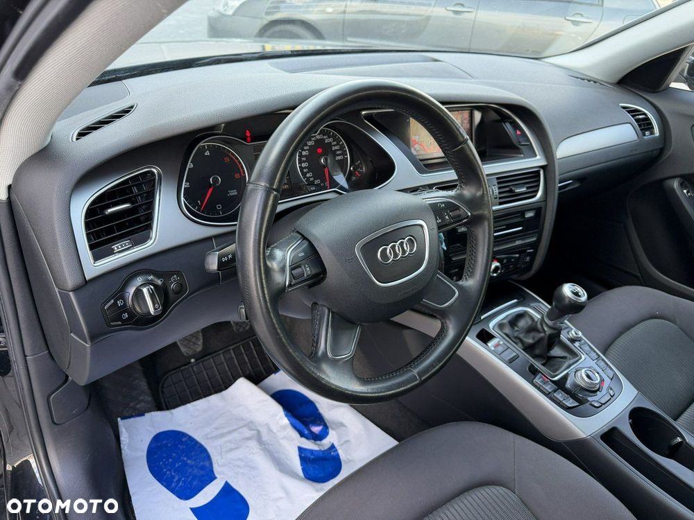 Audi A4 Avant - 23