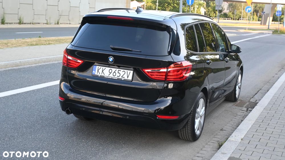 BMW Seria 2 218d GT Sport Line - 9