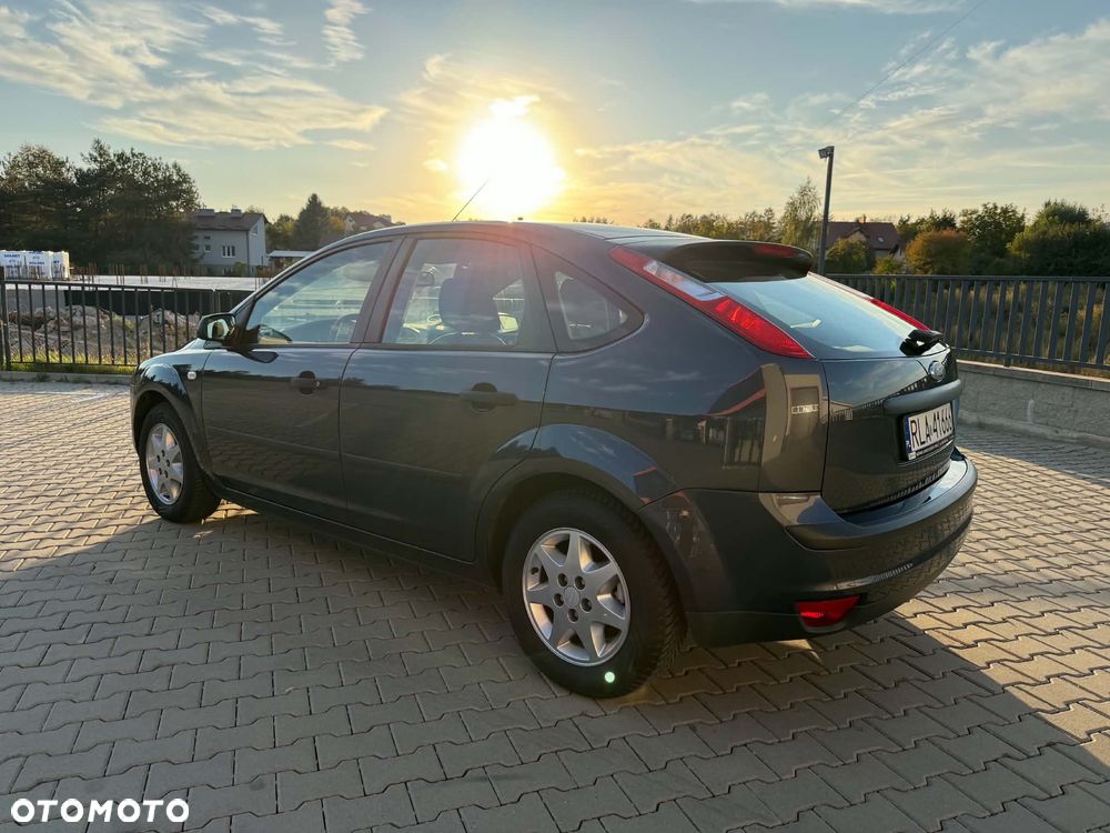 Ford Focus 1.6 Trend - 7