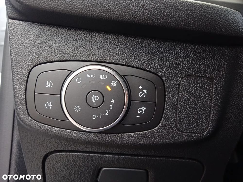 Ford Focus 1.0 EcoBoost Trend Edition Business - 29