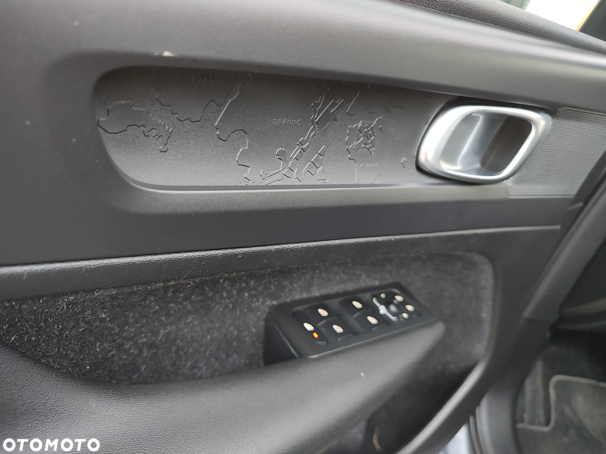 Volvo XC 40 - 11