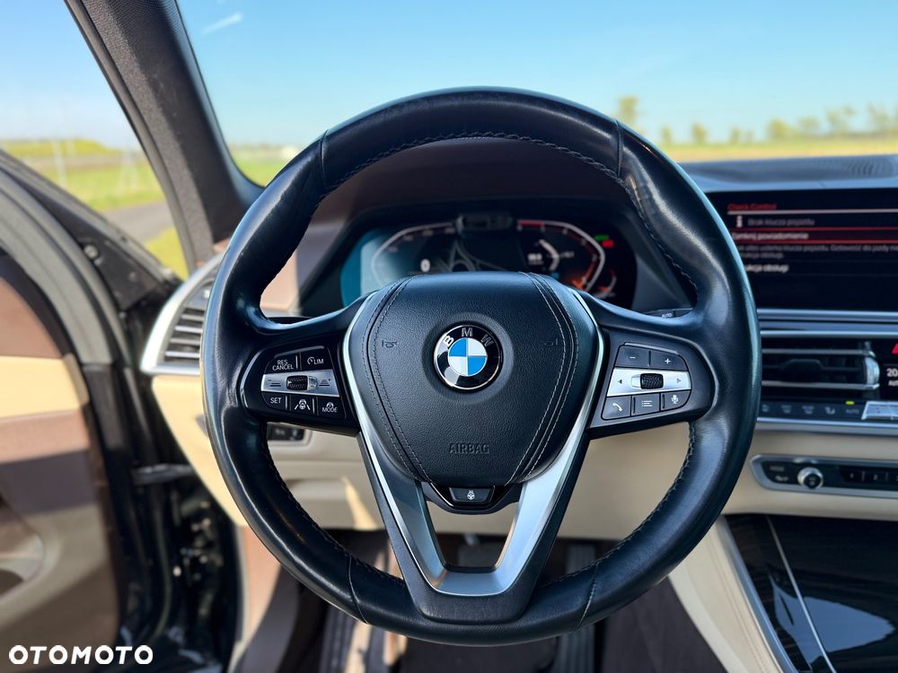 BMW X5 xDrive30d - 22