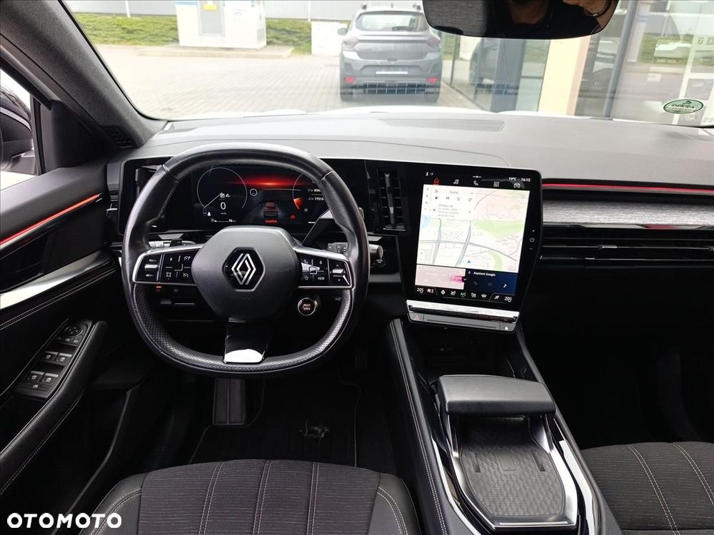 Renault Austral 1.3 TCe mHEV Techno - 13