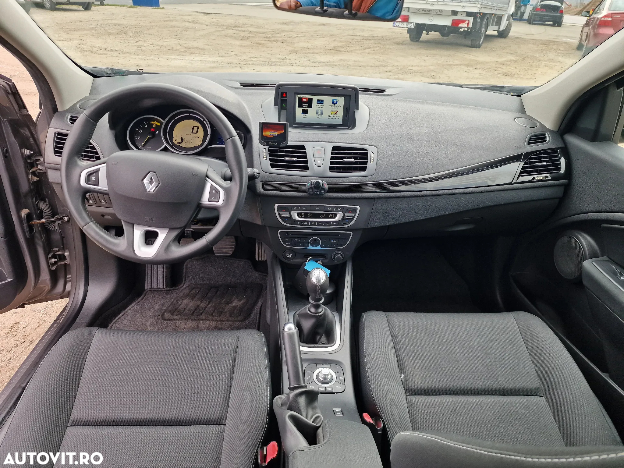 Renault Megane Coupe ENERGY dCi 110 FAP Start & Stop Expression - 3