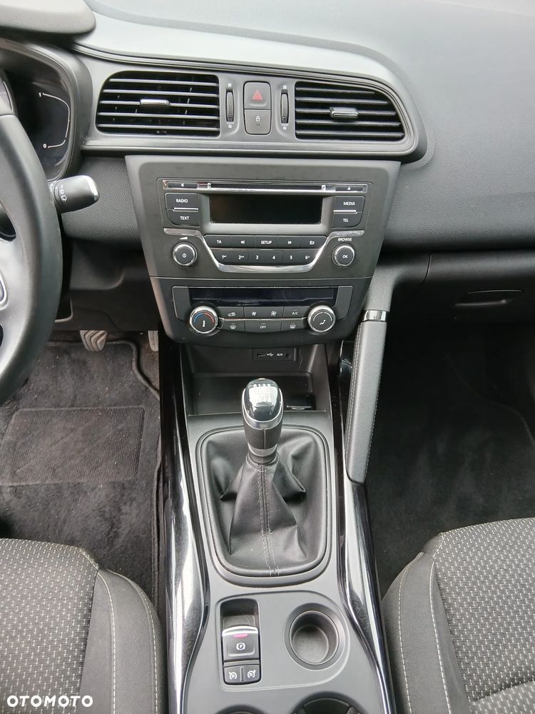 Renault Kadjar 1.3 TCe FAP Zen - 12
