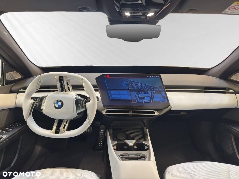 BMW i3 50 xDrive 113.4kWh - 8
