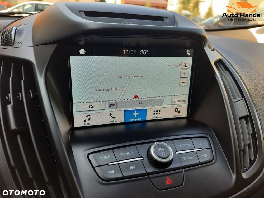 Ford Kuga 1.5 EcoBoost 2x4 Titanium - 28