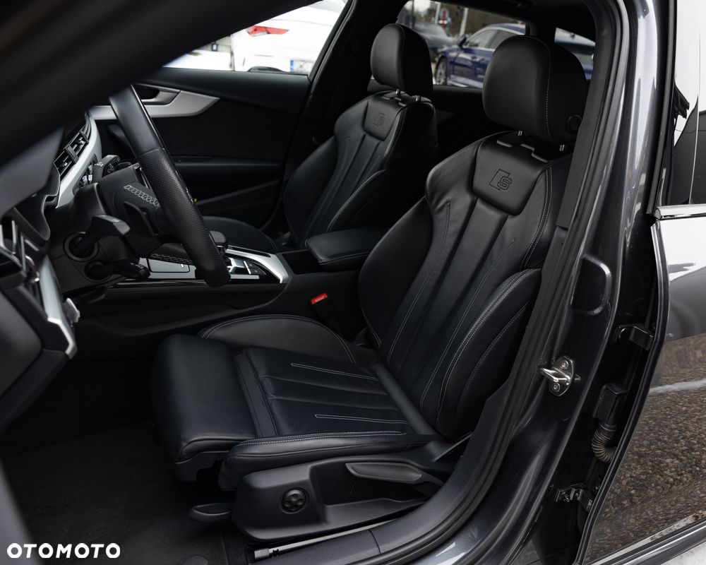 Audi A4 Avant 40 TDI S tronic S line - 7