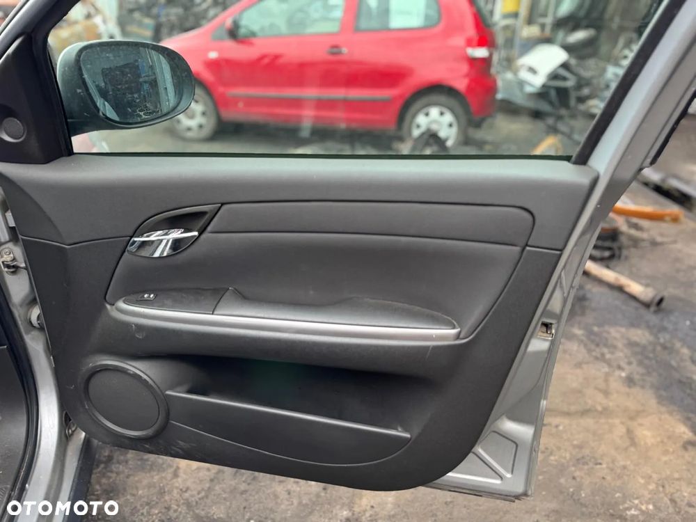 Fiat Croma 2008 poj. 1.9 JTD 120 KM - samochód cały na części - 11