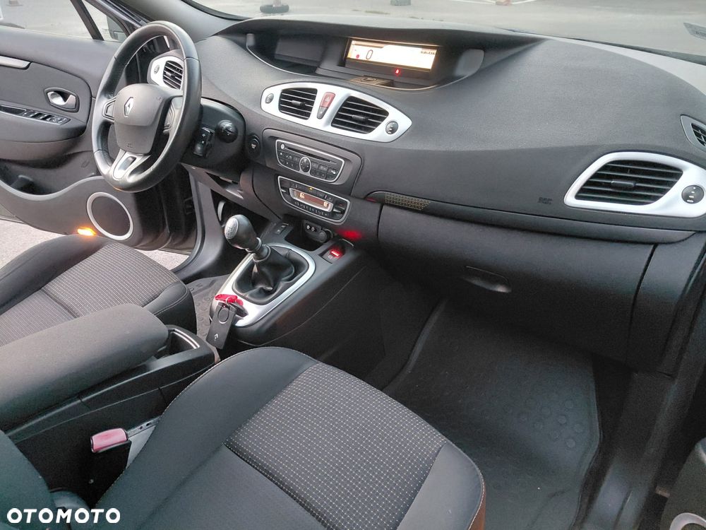 Renault Grand Scenic TCe 130 Luxe - 9