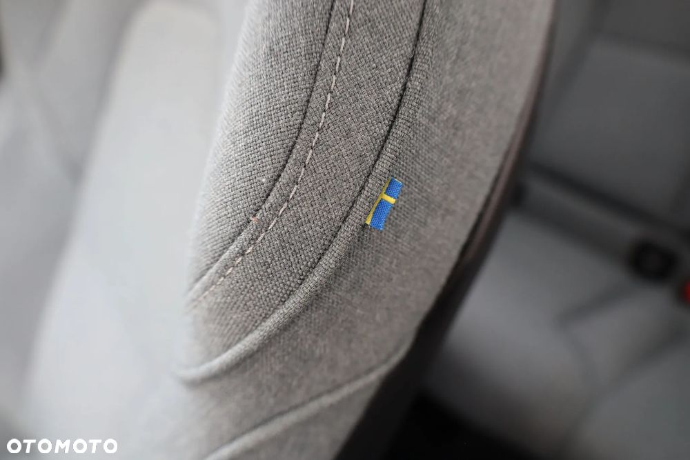 Volvo XC 60 T6 AWD Plug-In Hybrid Inscription - 40