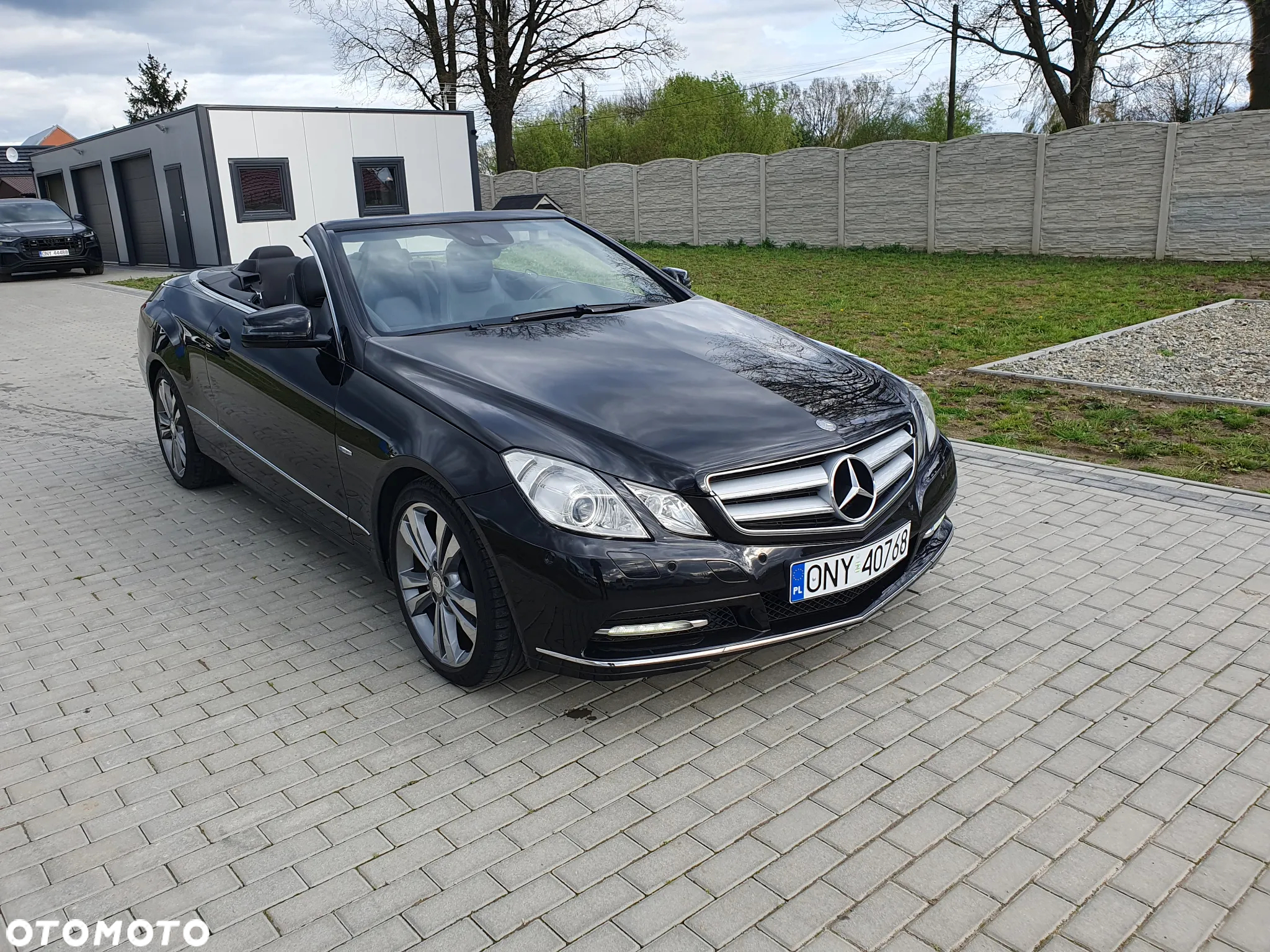 Mercedes-Benz Klasa E 200 Cabrio BlueEFFICIENCY 7G-TRONIC Avantgarde - 9