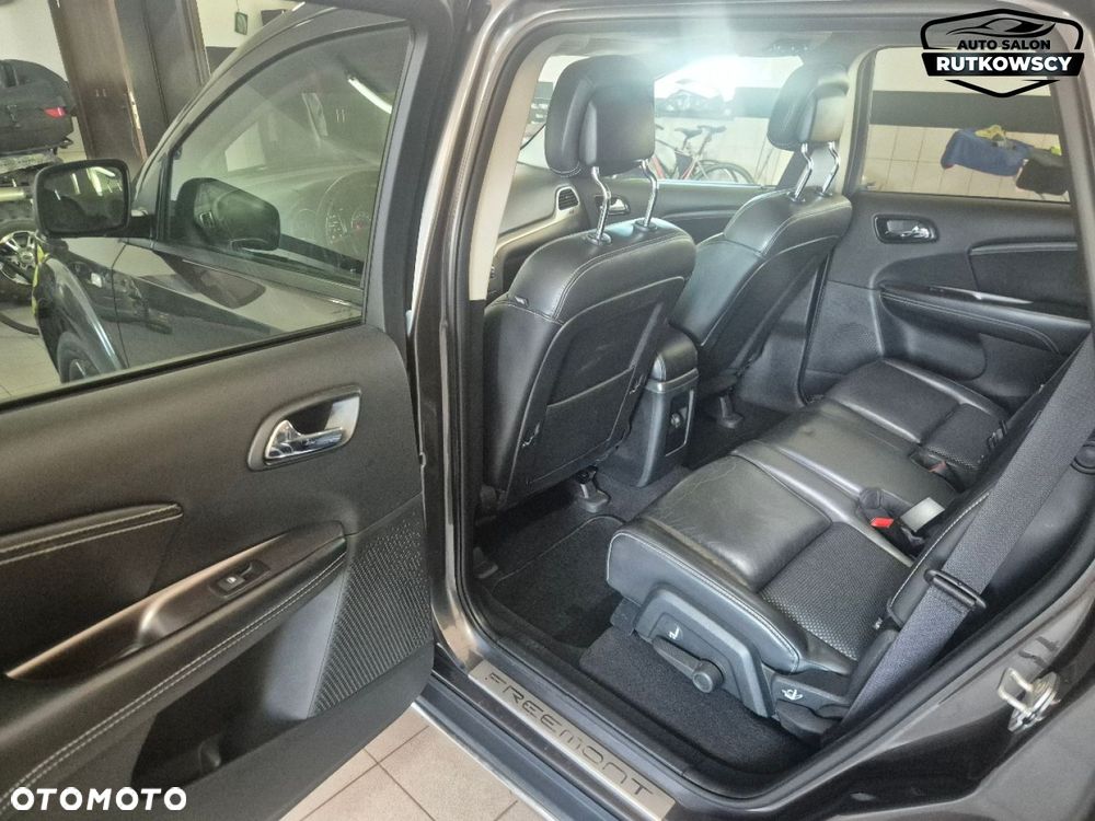 Fiat Freemont 2.0 Multijet 16V DPF Automatik Allrad Cross - 29