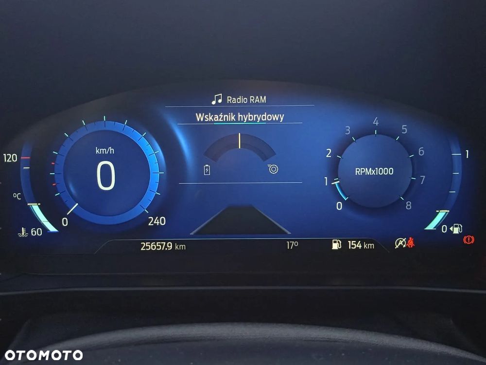 Ford Focus 1.0 EcoBoost Titanium X - 17