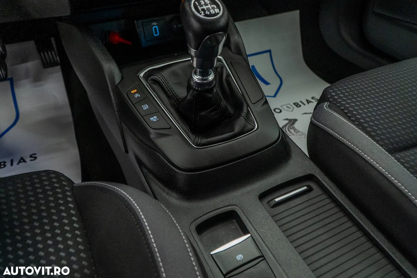 Ford Focus 1.0 EcoBoost Trend Edition - 30