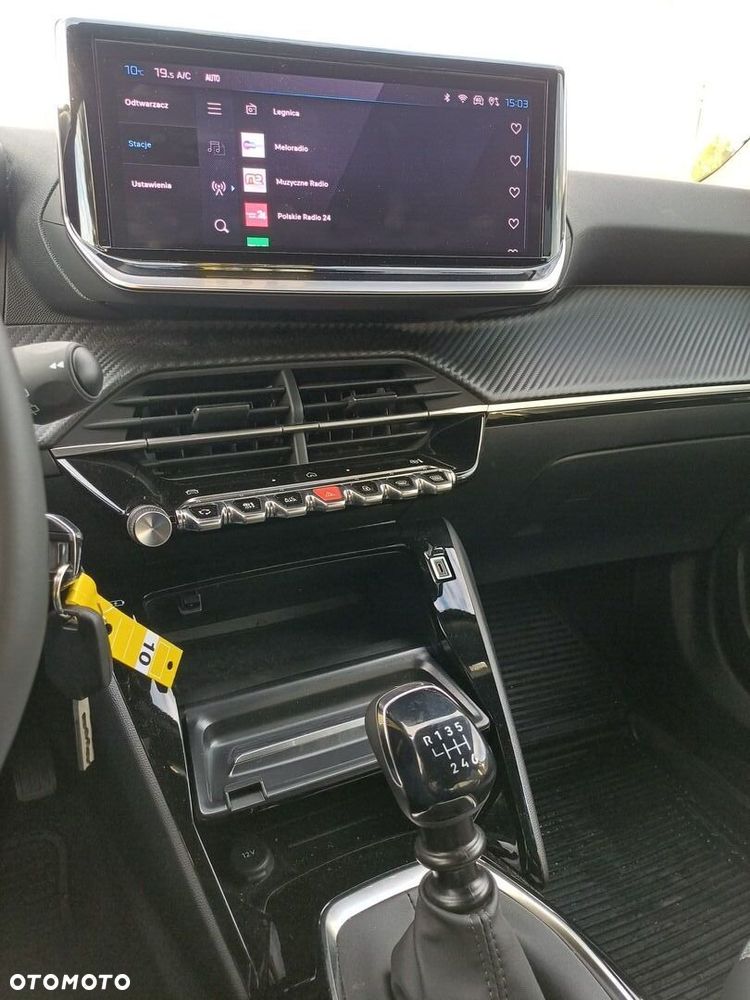 Peugeot 2008 - 16