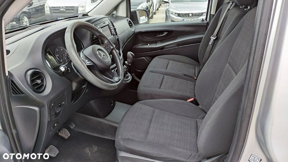 Mercedes-Benz Vito - 29