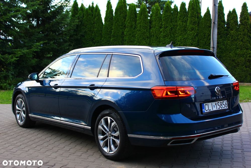 Volkswagen Passat 2.0 TDI SCR DSG Elegance - 19