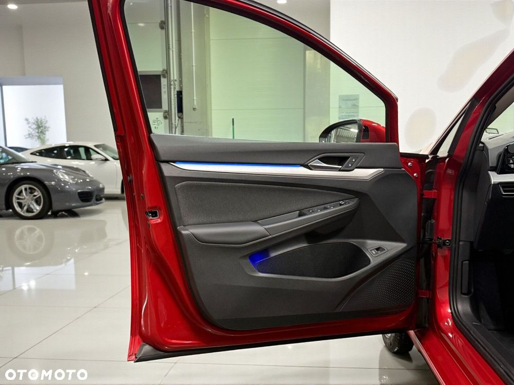 Volkswagen Golf - 17