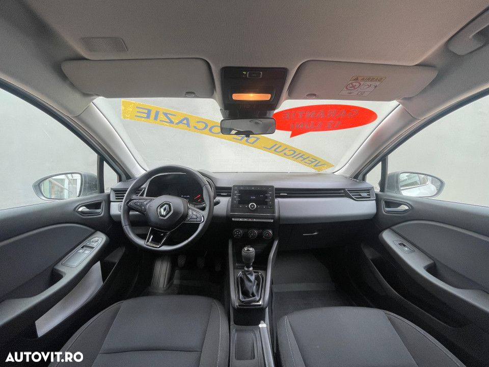 Renault Clio - 9