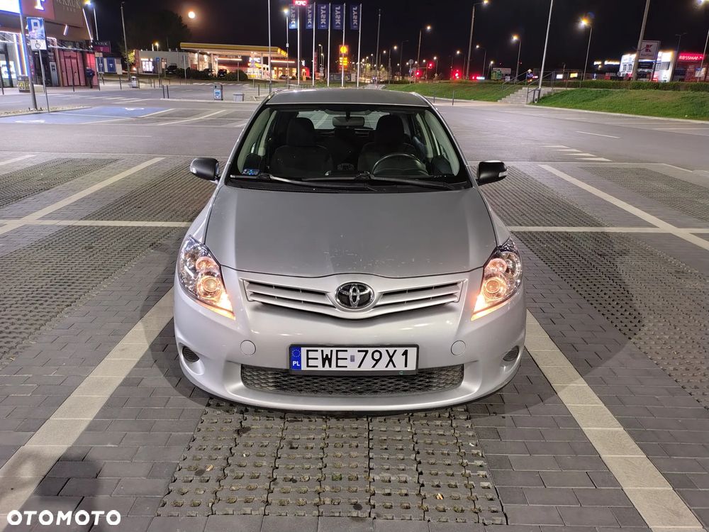 Toyota Auris 1.6 Active - 5