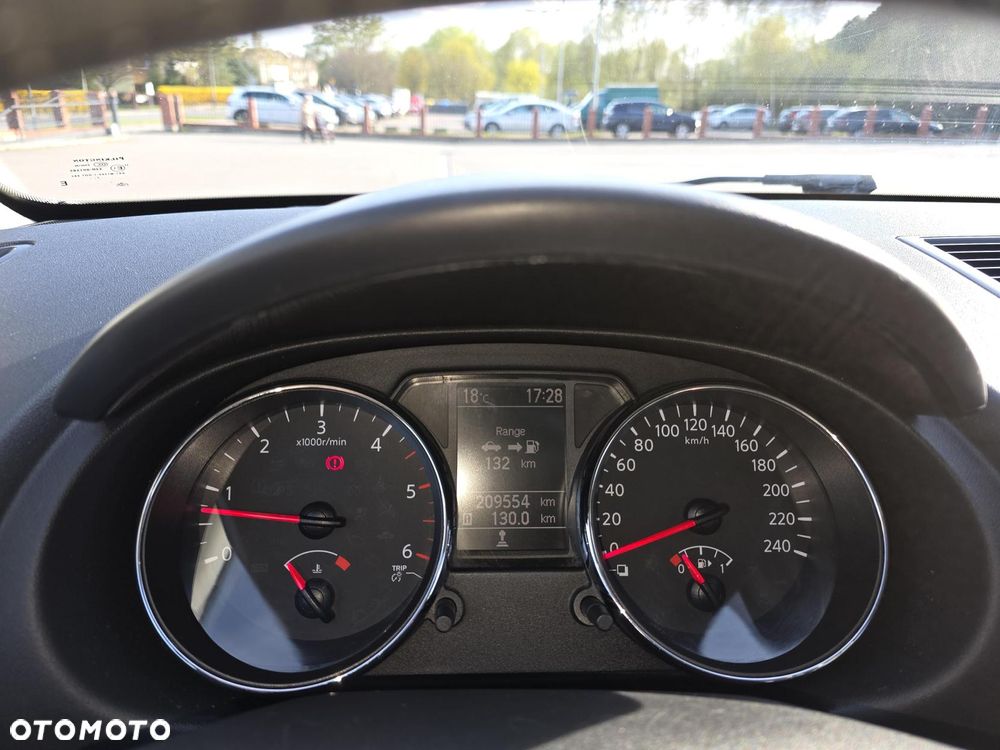 Nissan Qashqai 2.0 dCi Tekna - 9