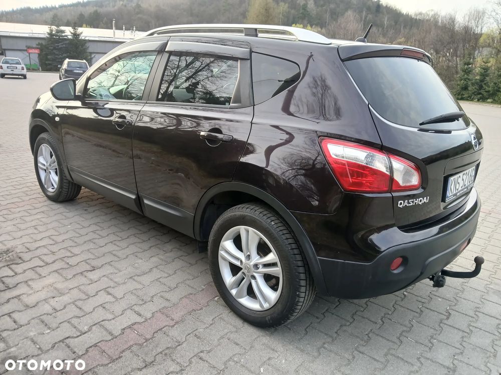Nissan Qashqai 2.0 dCi 4 x 4 DPF tekna - 10