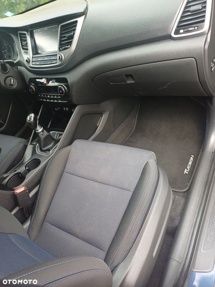 Hyundai Tucson blue 1.6 GDi 2WD Advantage - 27
