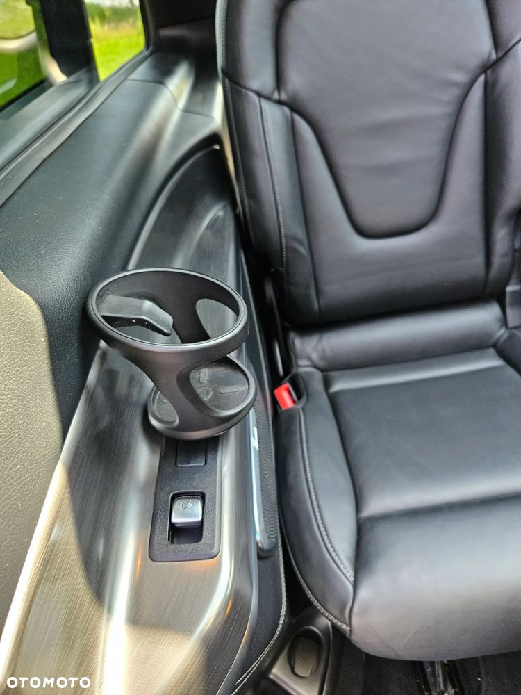 Mercedes-Benz Klasa V 250 d 4-Matic 7G-Tronic - 19