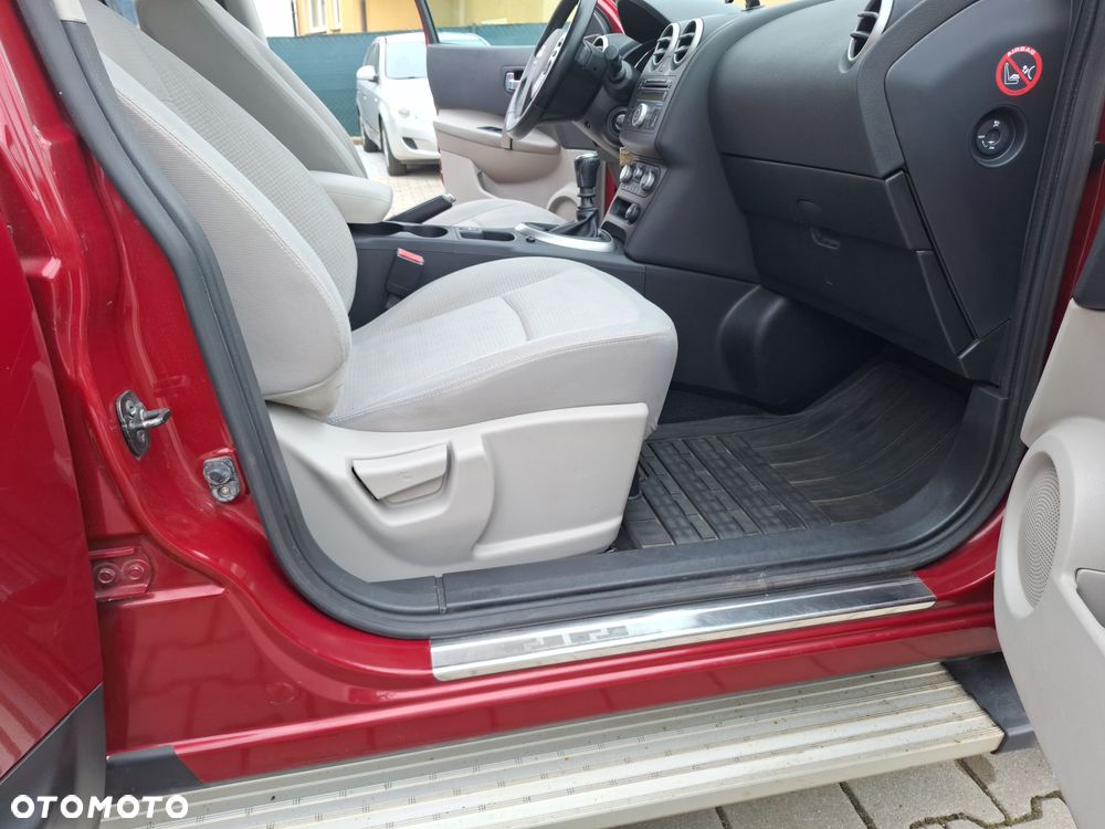 Nissan Qashqai - 22
