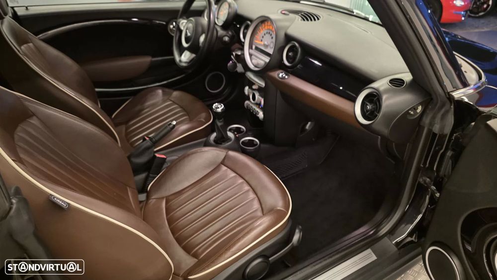 MINI Cabrio Cooper - 46