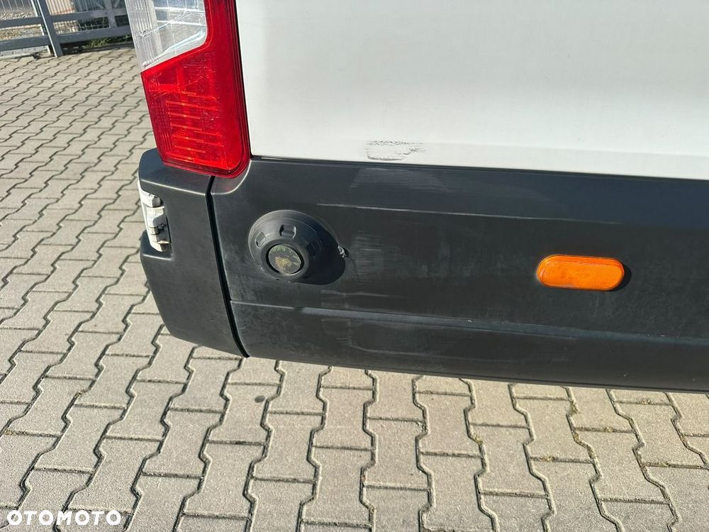 Ford Transit - 16