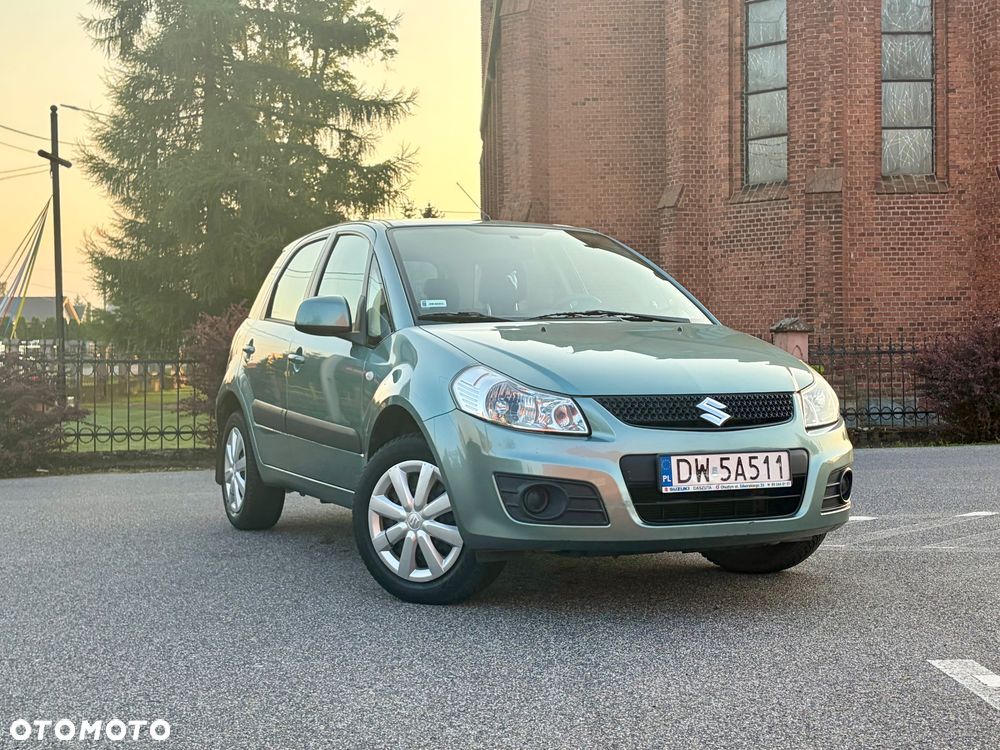Suzuki SX4 - 4