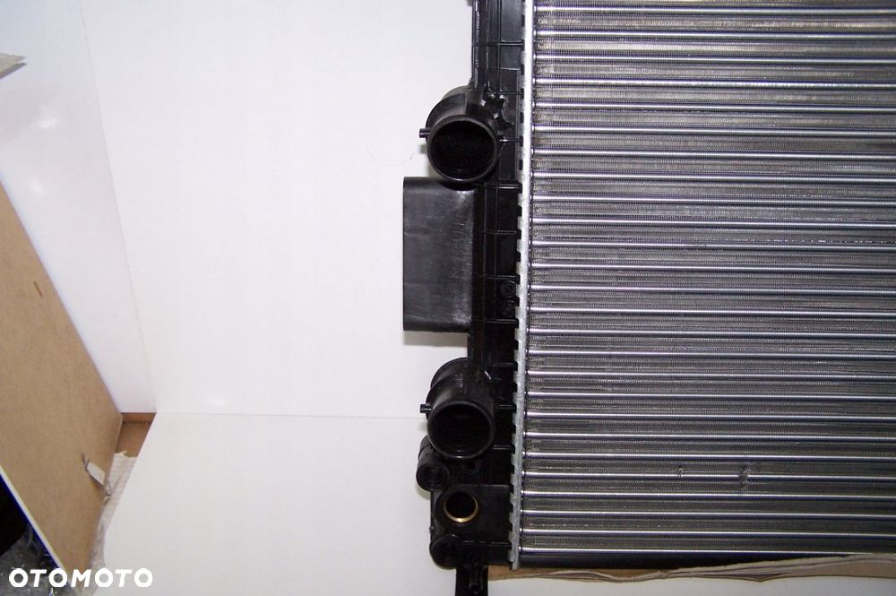 Iveco Daily III chłodnica wody 2.3 2.8 - 2
