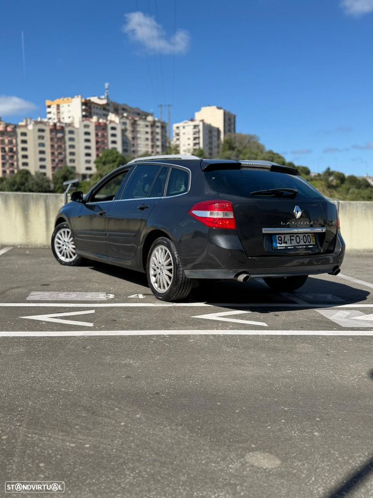 Renault Laguna Break ver-2-0-dci-luxe - 3