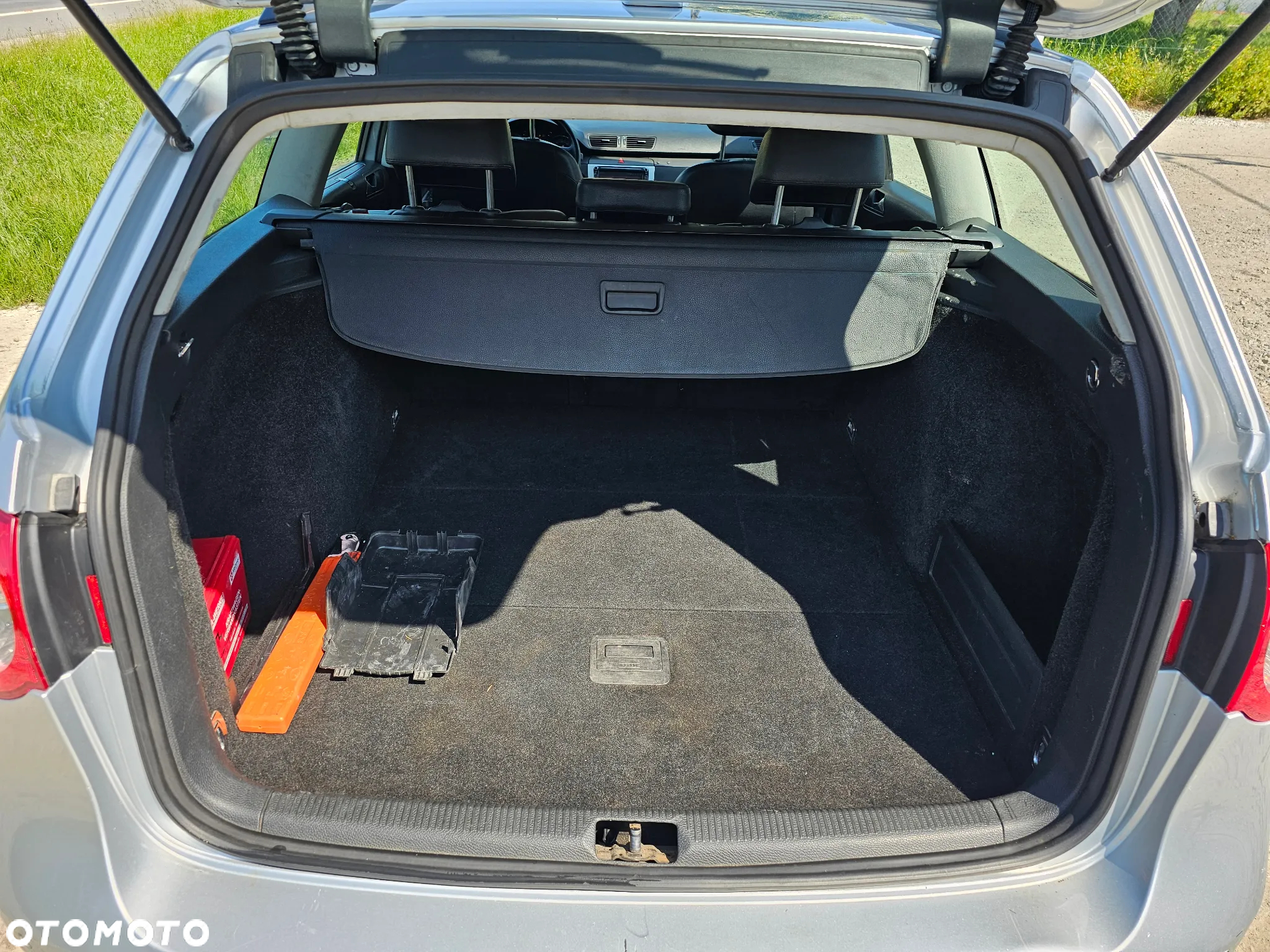Volkswagen Passat - 15