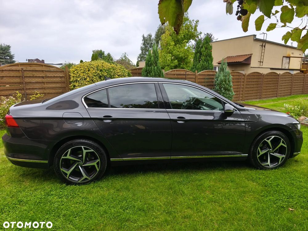 Volkswagen Passat 2.0 TSI Elegance DSG - 9