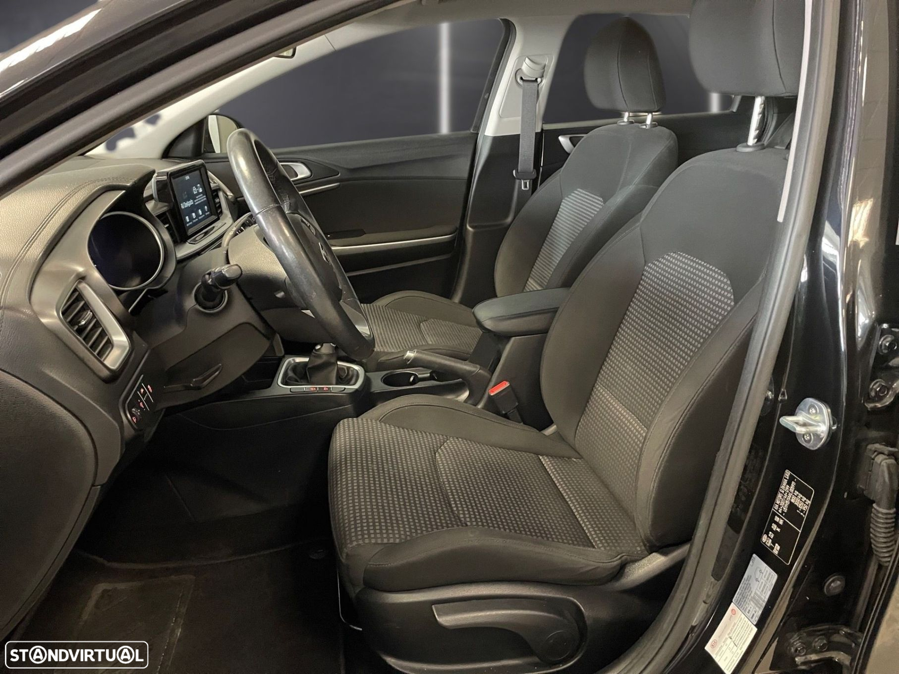 Kia Ceed 1.0 T-GDI Urban - 5