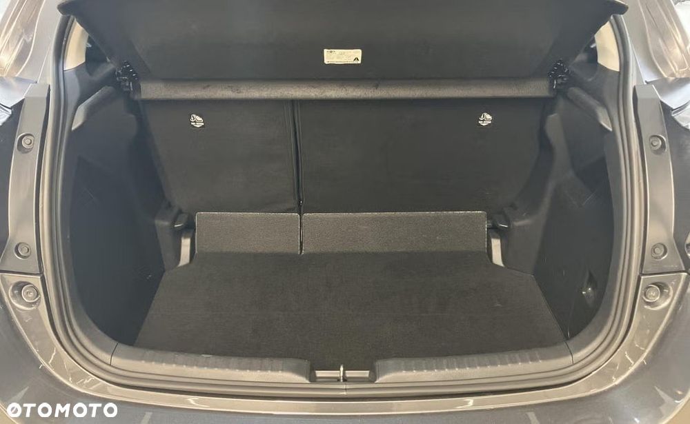 Toyota Yaris - 19