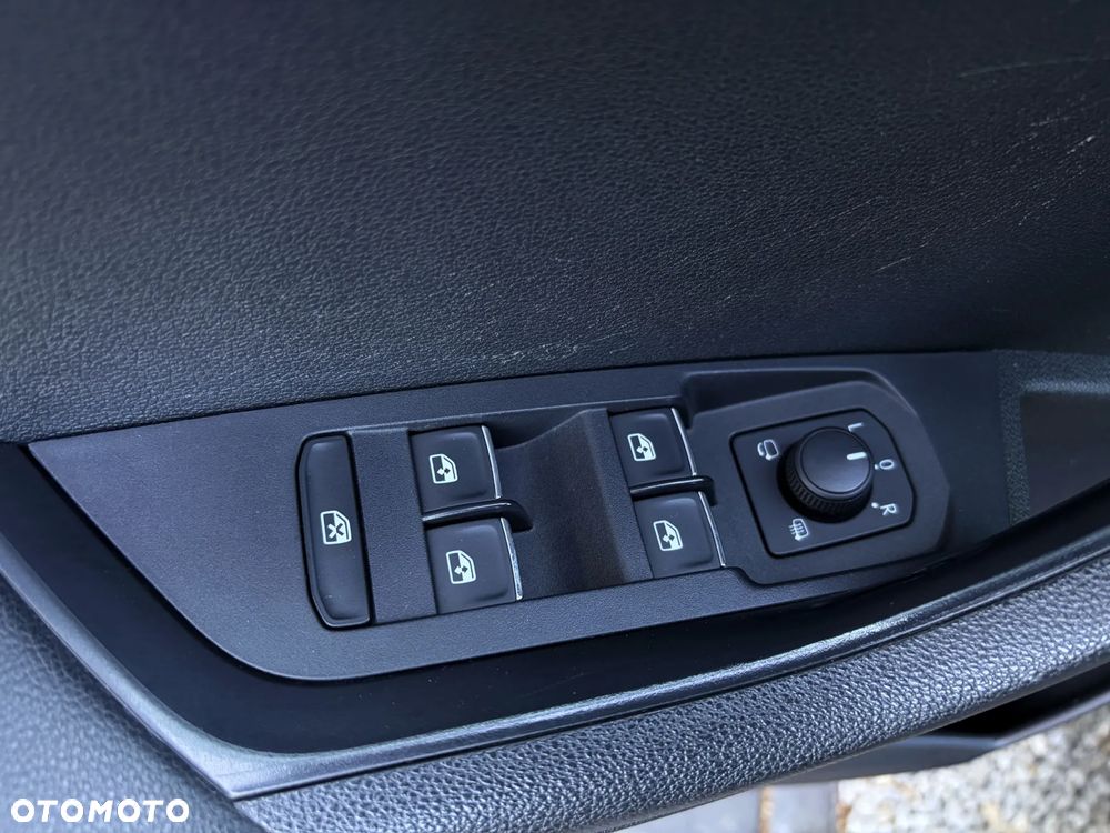 Skoda Karoq 1.5 TSI Sportline - 33