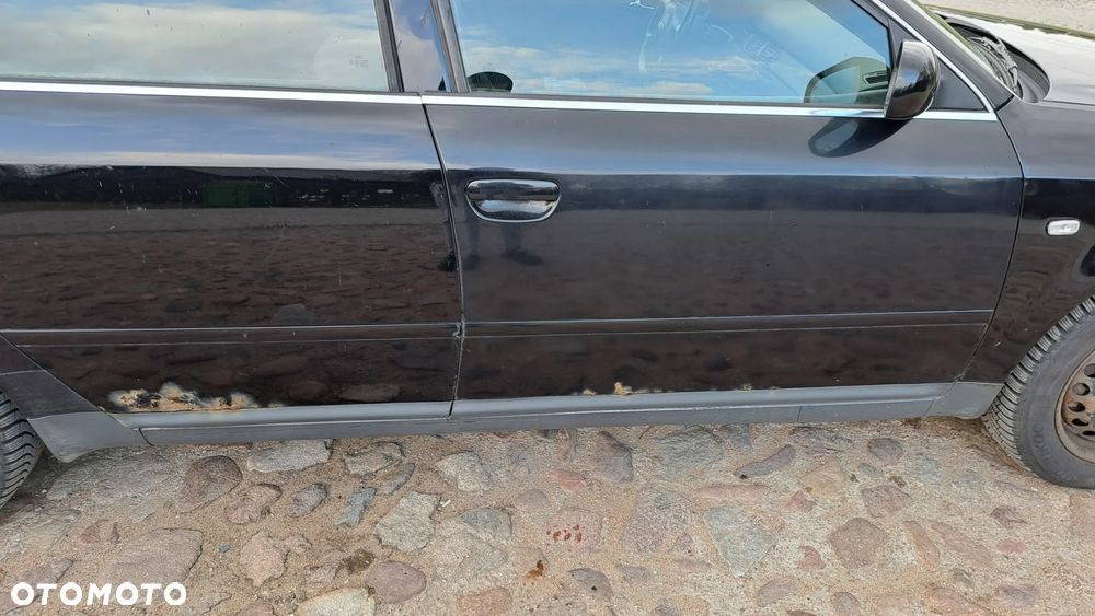 Audi A6 Limousine 2.4 - 7